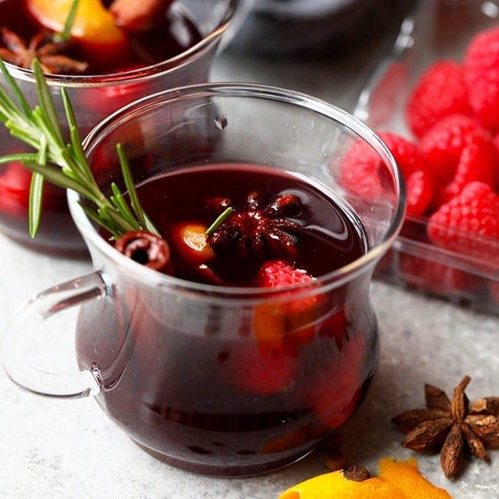 Warm Raspberry Mulled Wine: Perfect for Fall & Holiday Gatherings